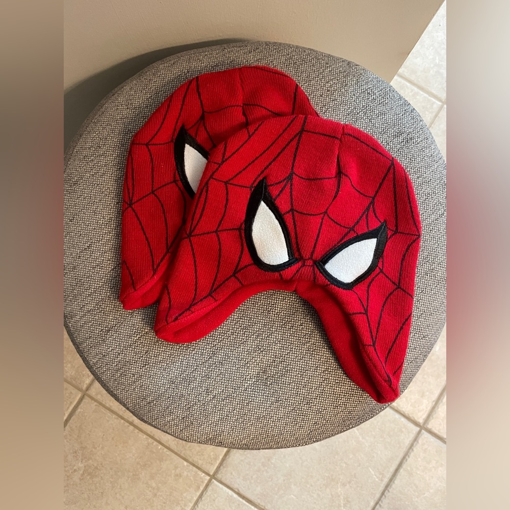 One Spider-Man Kids Toboggan / Beanie (2T-5T)